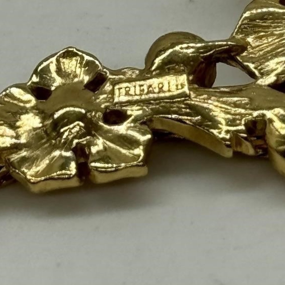 Vintage Trifari enamel rhinestone Necklace - Picture 3 of 3
